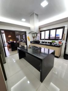 Luxo e exclusividade no Alphaville Araguaia | Incrível Sobrado Triplex - Foto 6